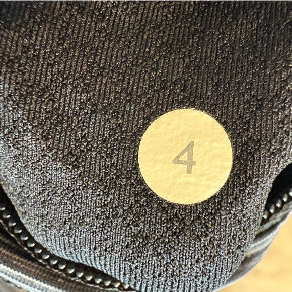 Lululemon leggings - Picture 5 of 5